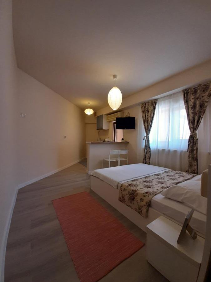 Casa Flamingo Hotell Craiova Eksteriør bilde